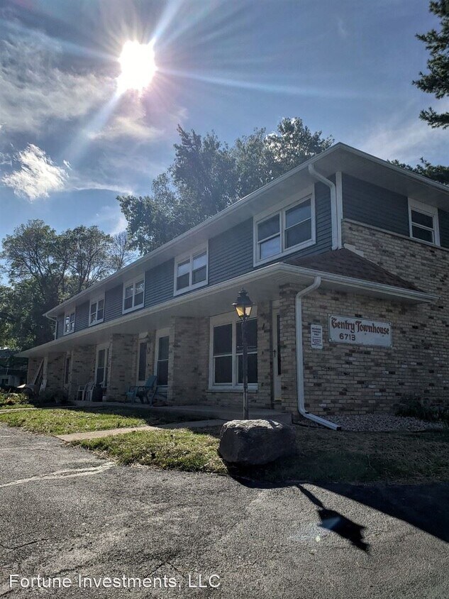 6713 Century Ave, Middleton, WI 53562 Room for Rent in Middleton, WI