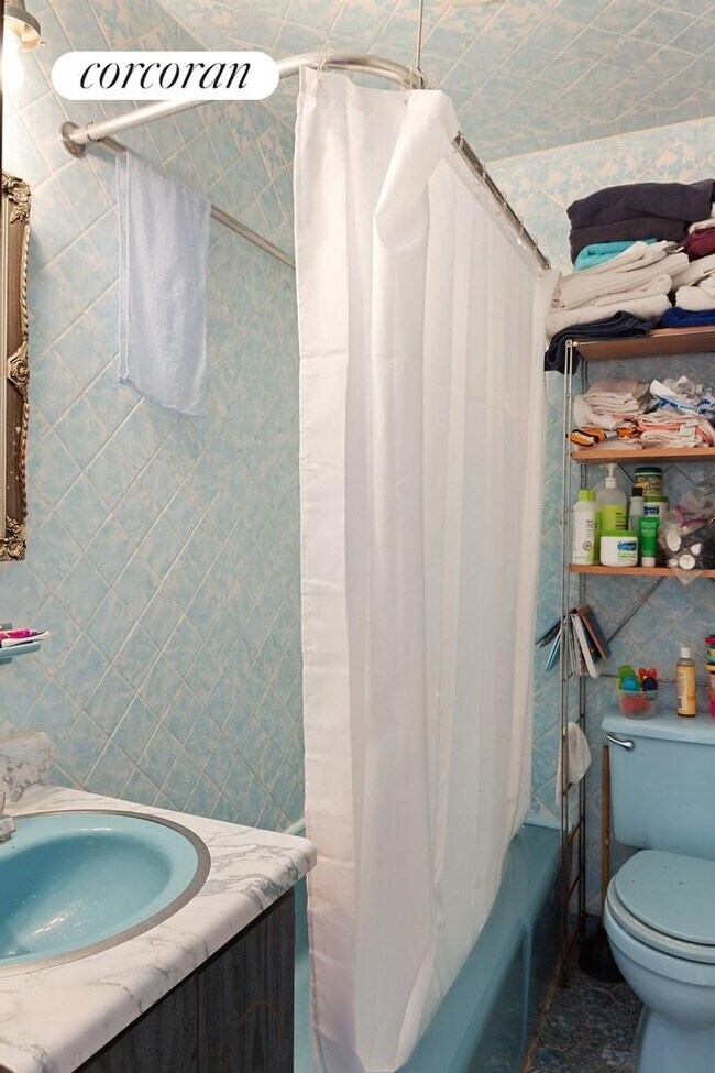 Foto del edificio - 460 Henry St