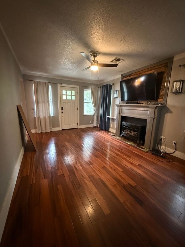 Photo - 2 bed/1 bath Norman Cottage House