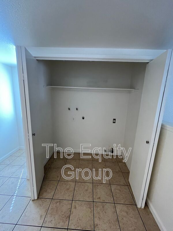 Foto del edificio - 4018 W Meadow Ave