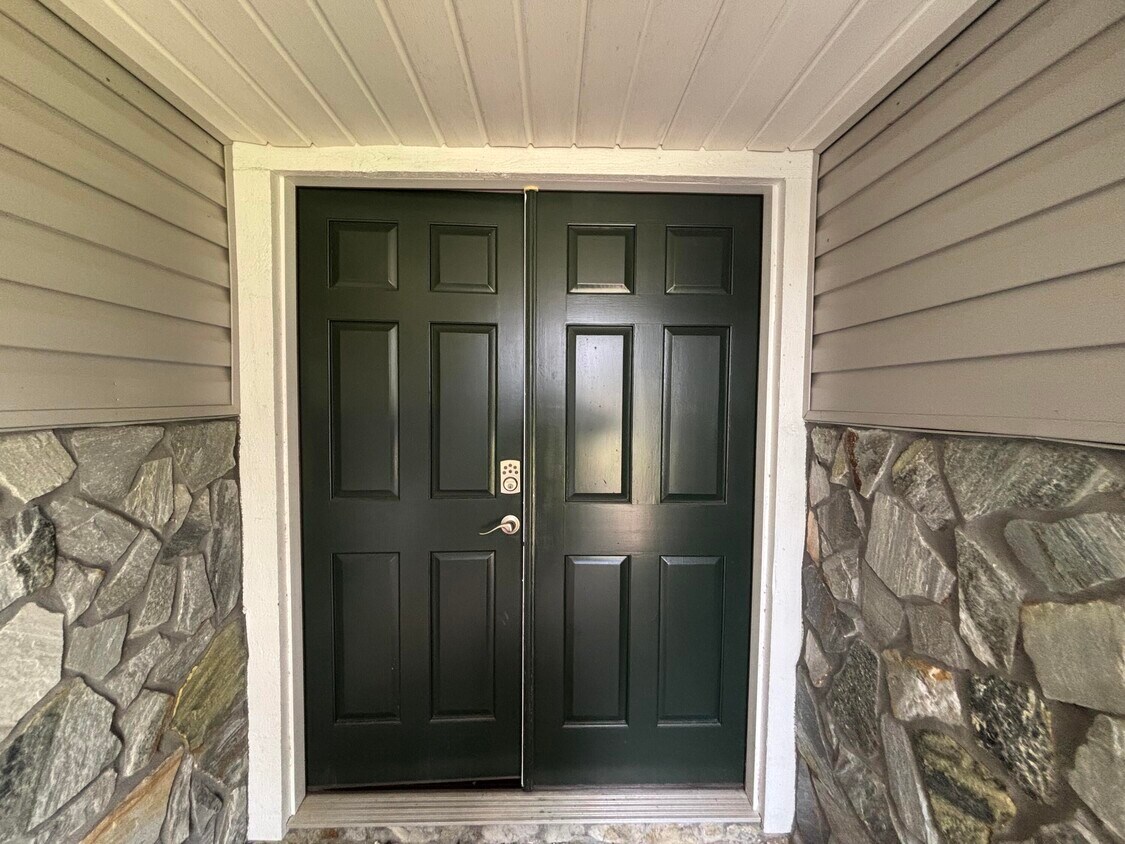 Foto principal - 1859 Heartland Dr