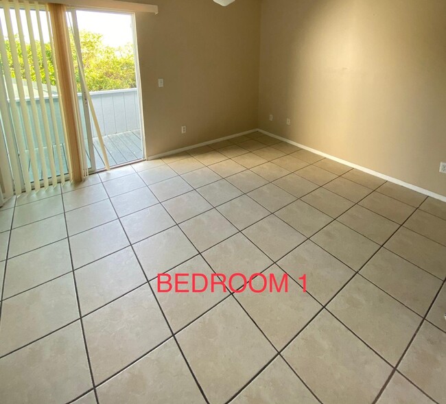 Photo - 204 Majors Ln Townhome