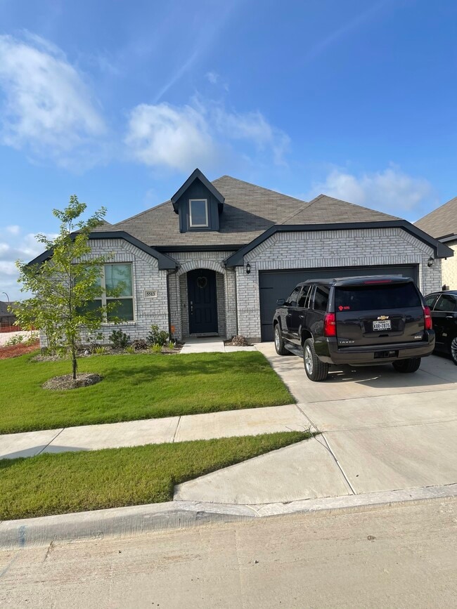 Foto del edificio - 5513 Mountain Island Dr