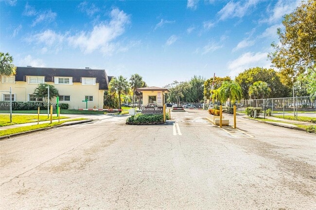 Foto del edificio - 9107 SW 137th Ter