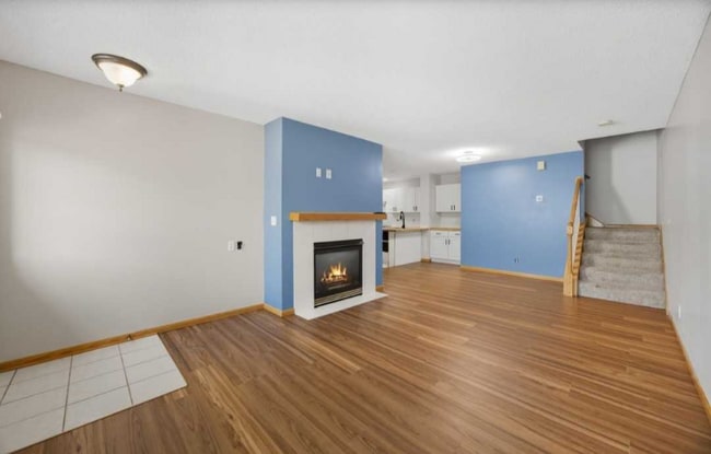 Building Photo - 17433 Glacier Wy