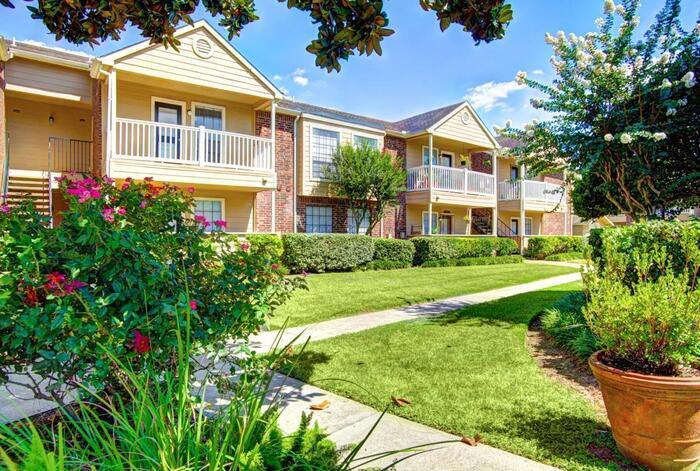 Foto principal - 1515 Rudel Rd