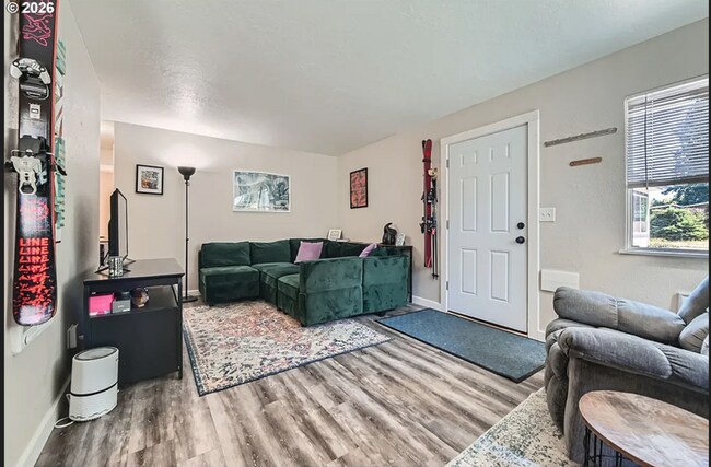 Foto del edificio - Ready Now - Just A Birdie Away from Rose City Golf Course!