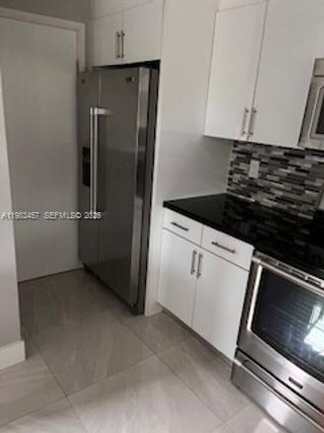 Photo - 11712 SW 13th St House