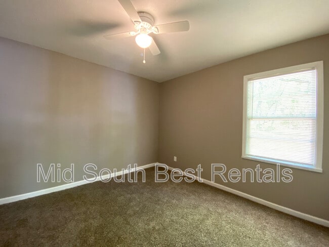 Building Photo - 4714 Leonard Rd