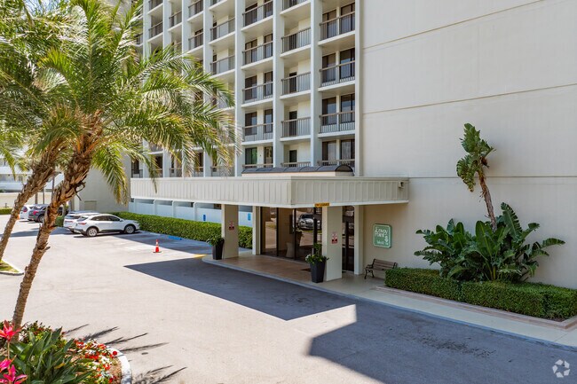 7100 Sunset Way St Pete Beach, FL - Envoy Point