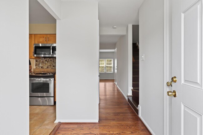 Photo - 9913 Longford Ct Townhome