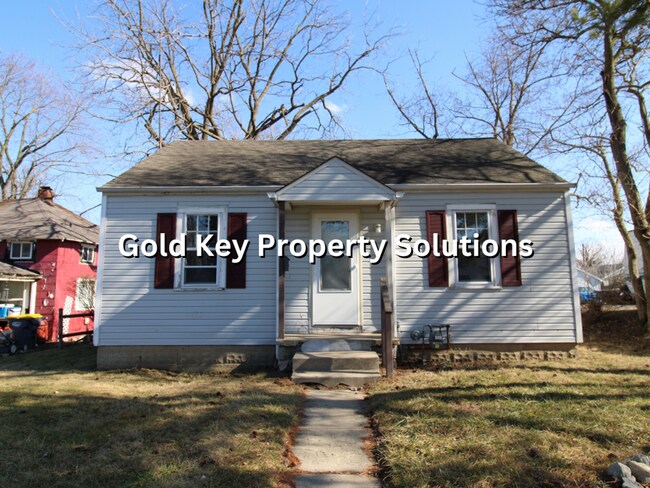 Building Photo - Open 2 BR 1 BA House with Central Air and ...