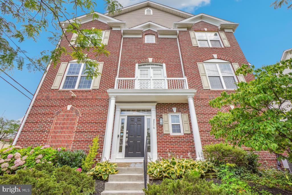 Foto principal - 2516 Blueridge Ave