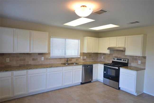 Foto del edificio - 3302 High Cotton Cove