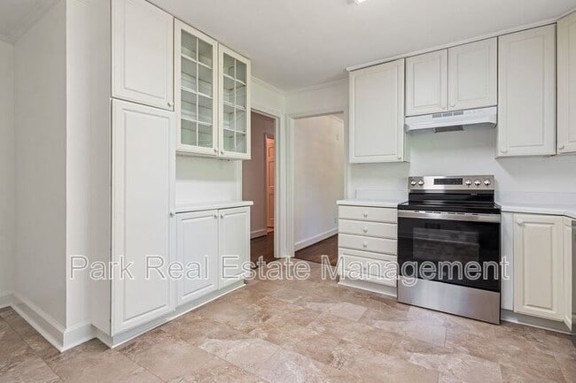 Photo - 1209 Roosevelt Dr House