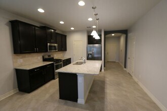 Building Photo - 13018 Bunkhouse
