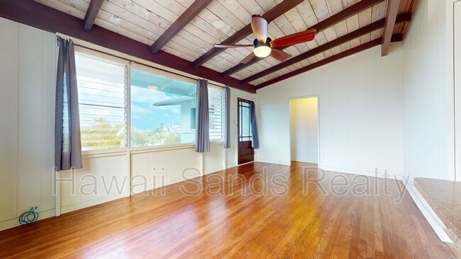 Building Photo - 44-123 Mikiola Dr