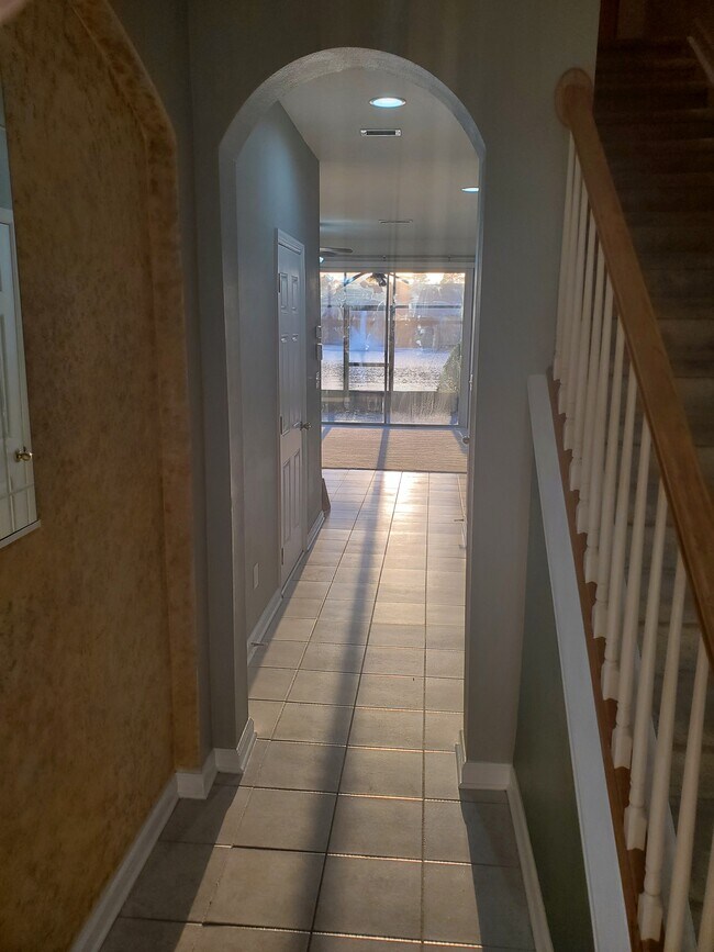 Building Photo - 5905 Rocky Mt Dr