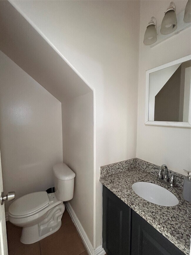 Foto del edificio - 6839 Larkstone St