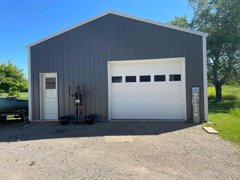 Building Photo - N4560 CR577