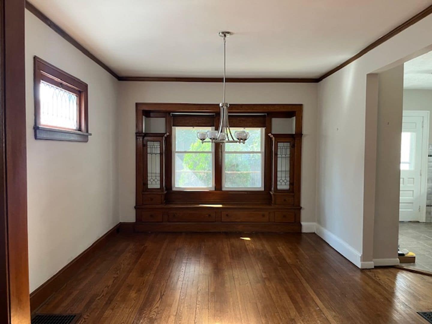 2642 E 126th St Cleveland, OH 44120 – photo 4