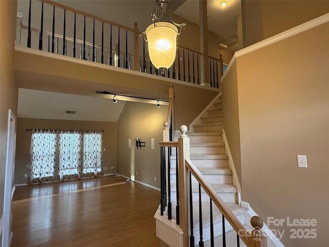 Building Photo - 17115 Grenache Ct