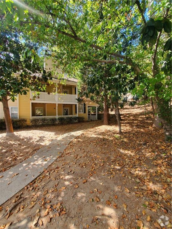 Willows by the River Apartments for Rent with Washer & Dryer Marietta