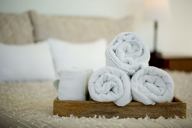 Foto del edificio - 1619 Lakeshore Dr