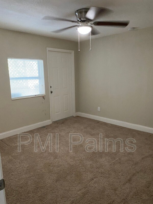 Foto del edificio - 118 David Ave