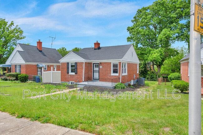 Foto del edificio - 4902 Gilray Dr