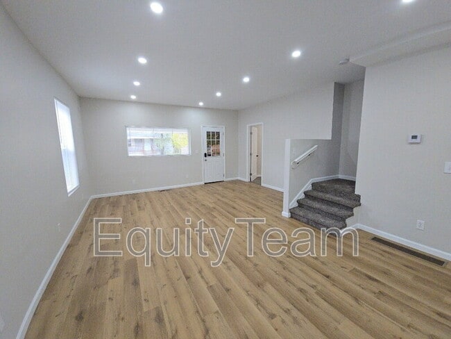 Foto del edificio - 1800 Glenwood Ave