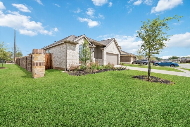 Building Photo - 3230 Andlor Hills Dr