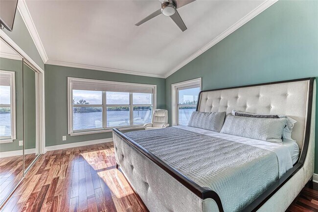 Foto del edificio - 4228 N Ocean Dr