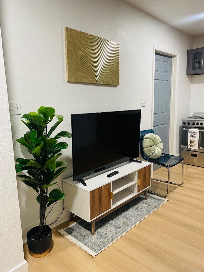 Foto del edificio - 613 Citrus St