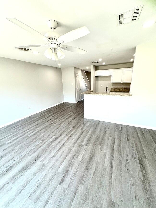 Foto del edificio - 1504 Southport Blvd