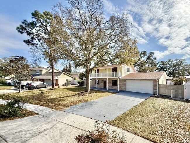 Foto del edificio - 12472 Monarch Cir