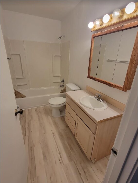 Bathroom - 7221 E 21st Ave