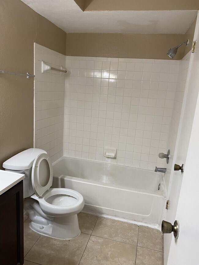 Photo - 4504 Commander Dr Townhome