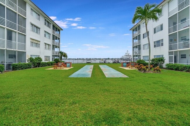 Photo - 4500 N Flagler Dr Apartment