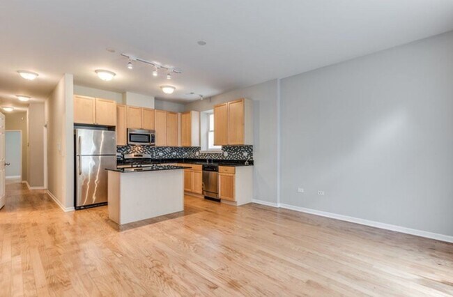 Foto del edificio - 6617 S Ingleside Ave