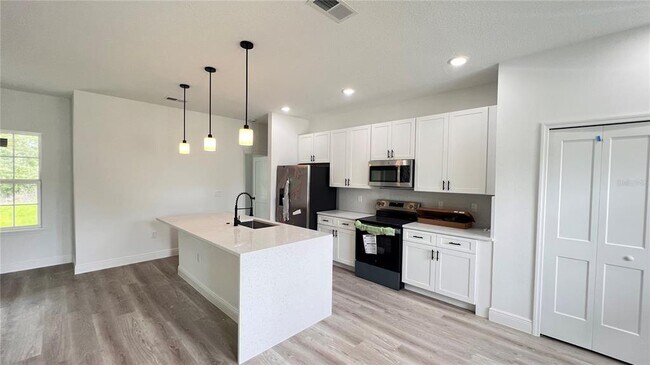 Foto del edificio - 3360 SW 129th Loop