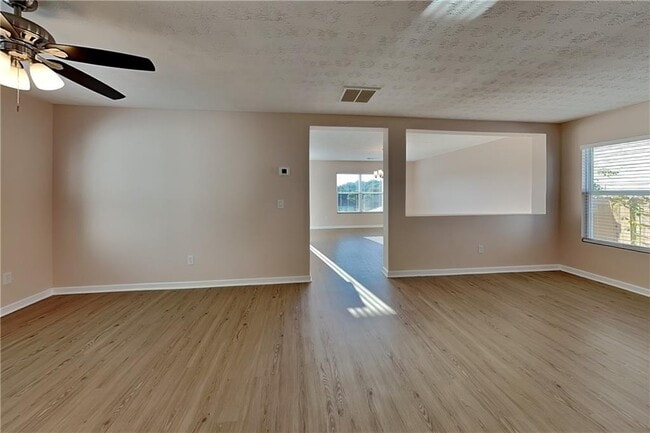 Building Photo - 108 Silver Bow Ln