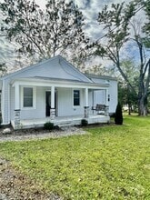 Building Photo - 227 Tyree Cir