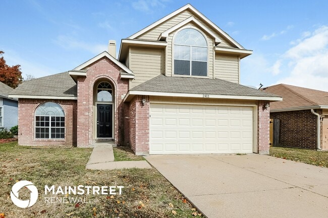 Building Photo - 2411 Bennington Dr