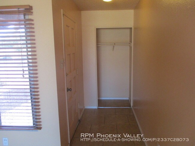 Foto del edificio - 14649 N 55th Ave