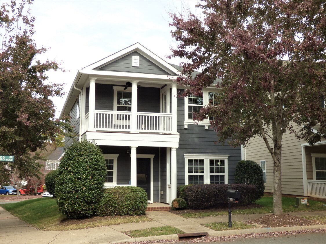 14156 Holly Springs Dr, Huntersville, NC 28078 House Rental in