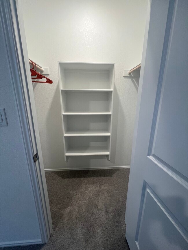 Foto del edificio - 150 Outrigger Way