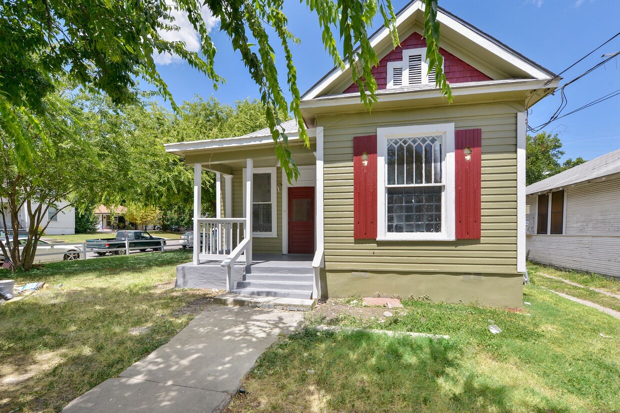 Nice Historic Home Near Downtown - Nice Historic Home Near  Downtown