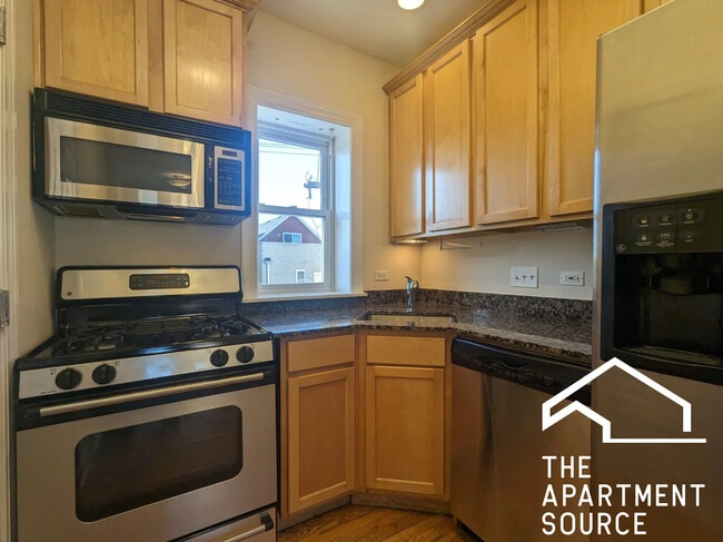 Photo - 3244 N Clifton Ave Apartment