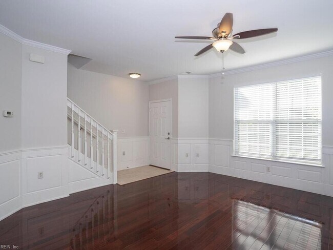 Foto del edificio - 2028 Smallbrooke Ct